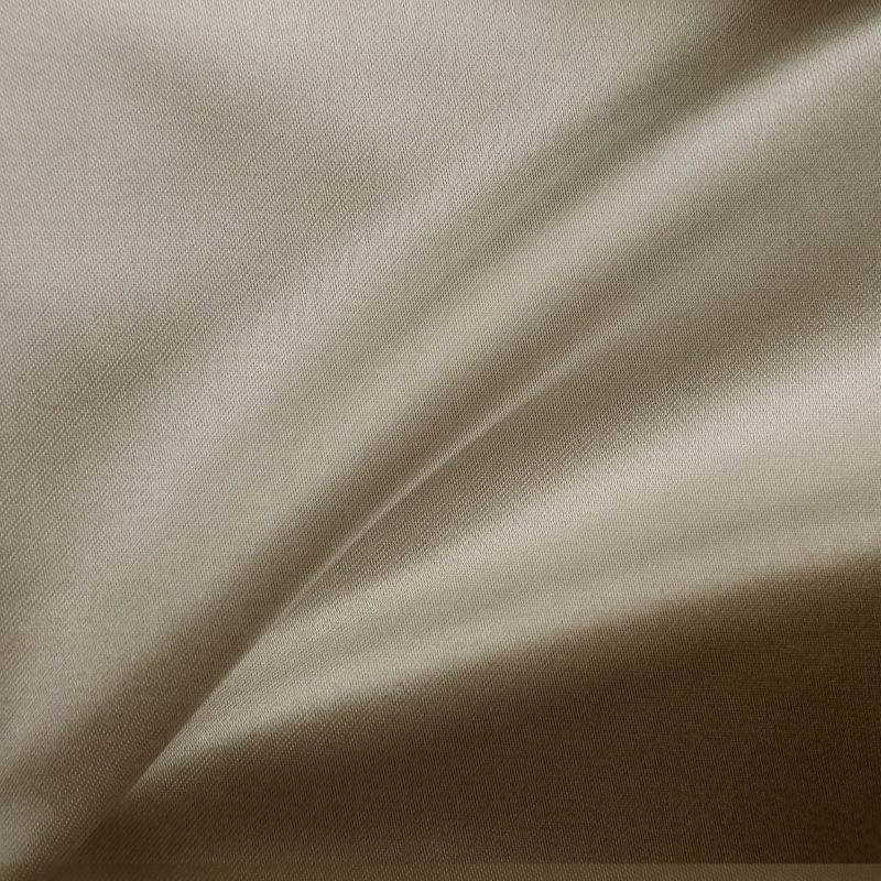 Satin 43